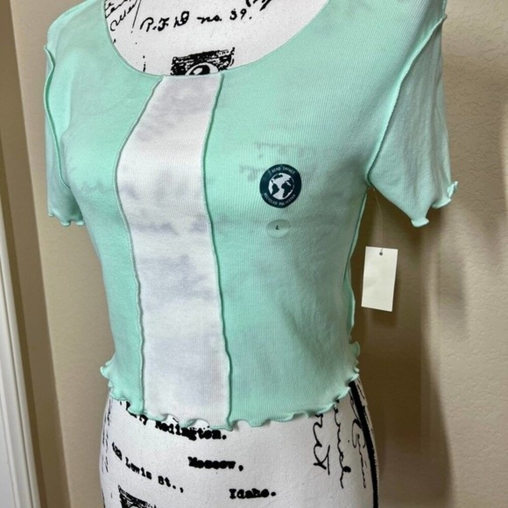 Aeropostale mint green  crop top lettuce hem baby tee top size L streetwear - Picture 5 of 16